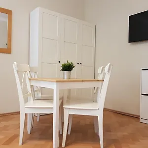  Apartamento Finnem Pod Znonarkou